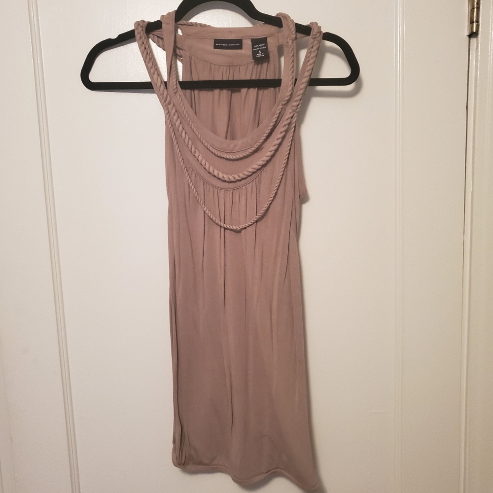 Super cute tank!